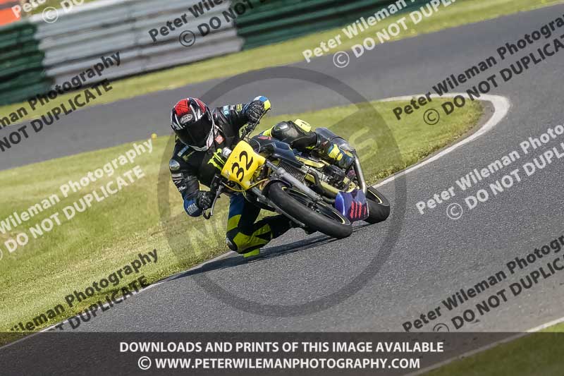 enduro digital images;event digital images;eventdigitalimages;mallory park;mallory park photographs;mallory park trackday;mallory park trackday photographs;no limits trackdays;peter wileman photography;racing digital images;trackday digital images;trackday photos